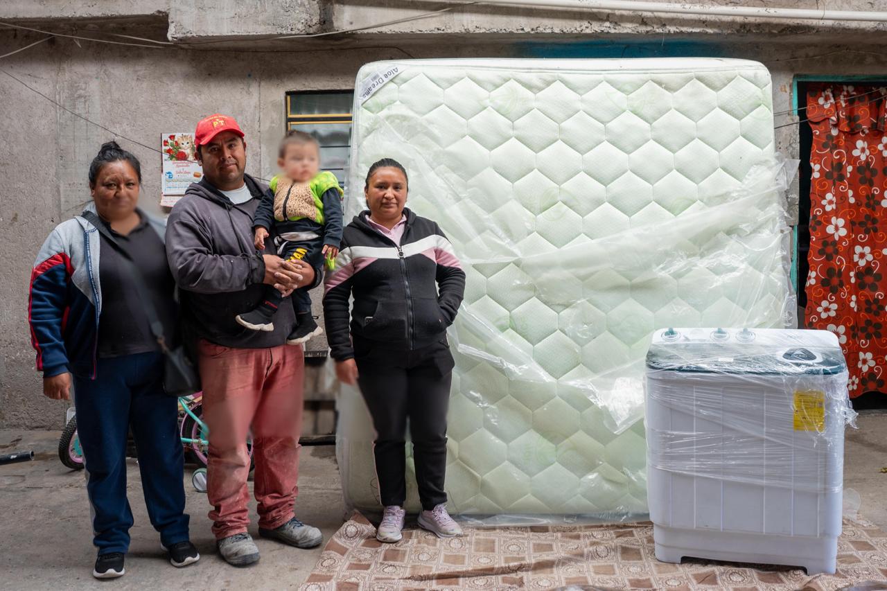 Gobierno del Estado atiende a familias afectadas por las lluvias con entrega de apoyos